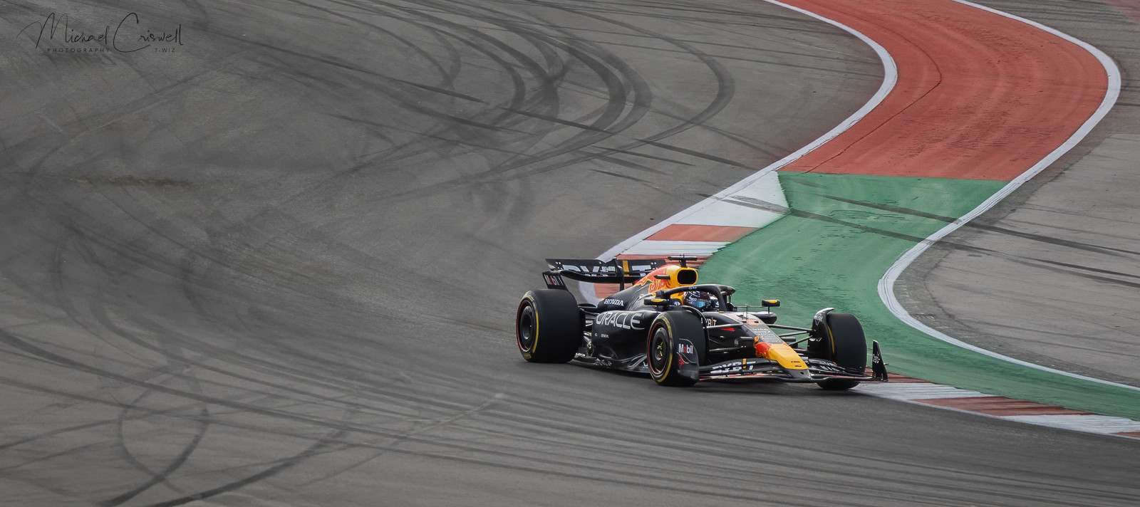 Max V
